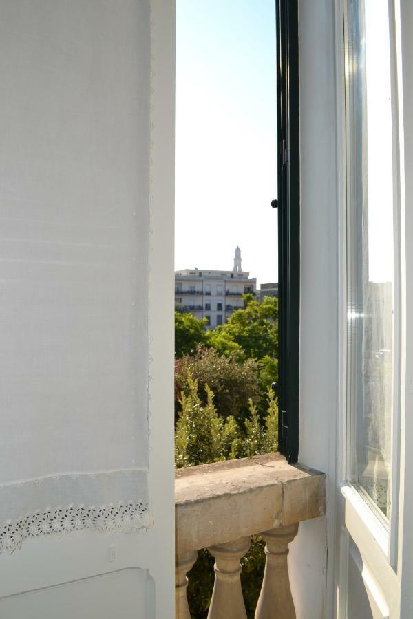 Le Signorine B&B Lecce Exterior photo